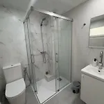 Inviting With Sea View شقة توريمولينوس