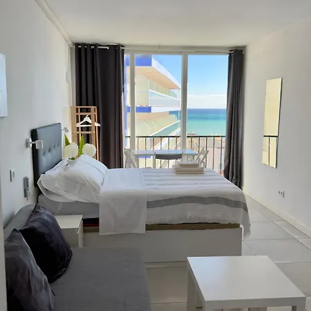 Lägenhet Inviting With Sea View *
